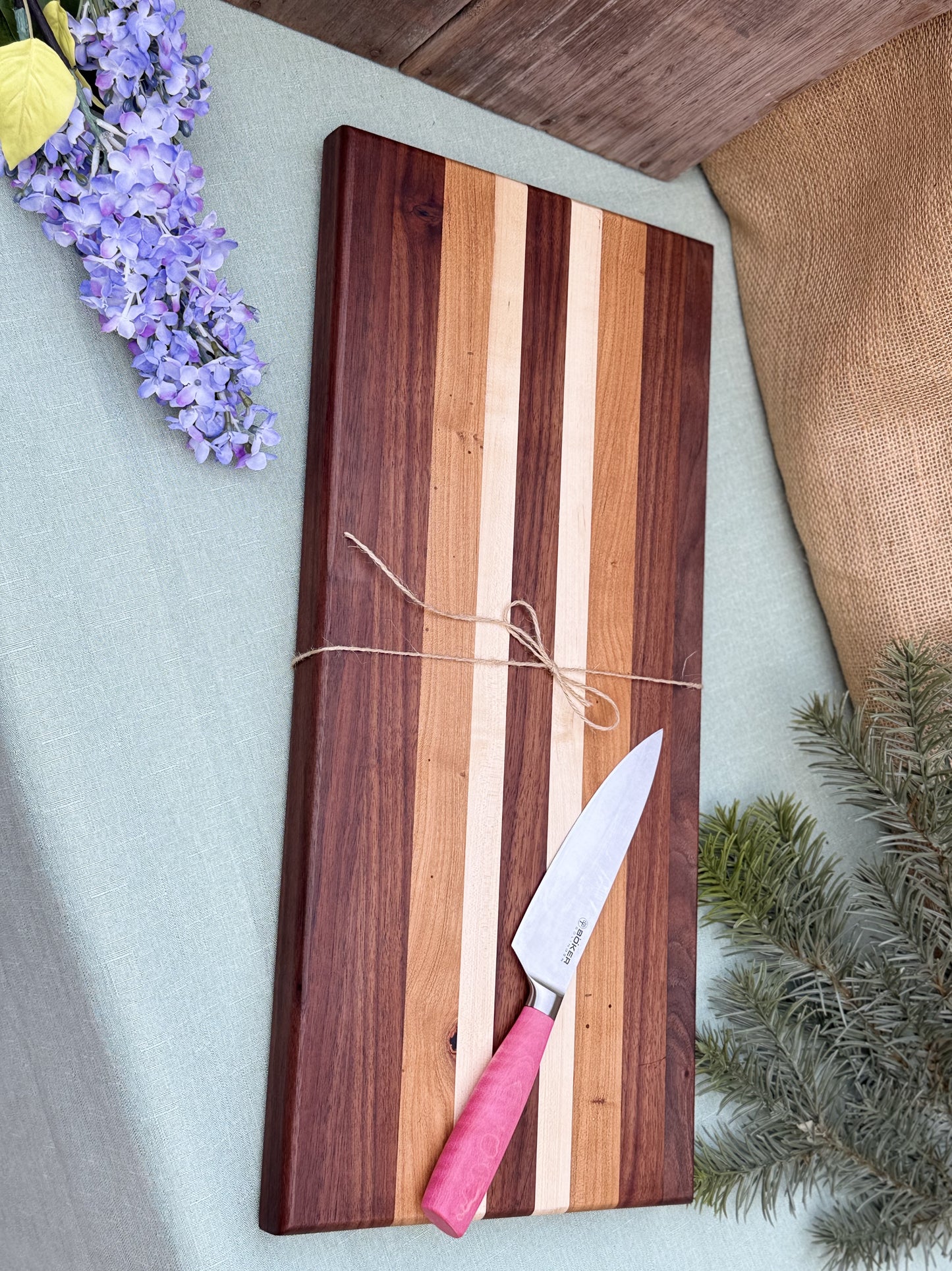 Cutting Board : Walnut, cherry and maple blend